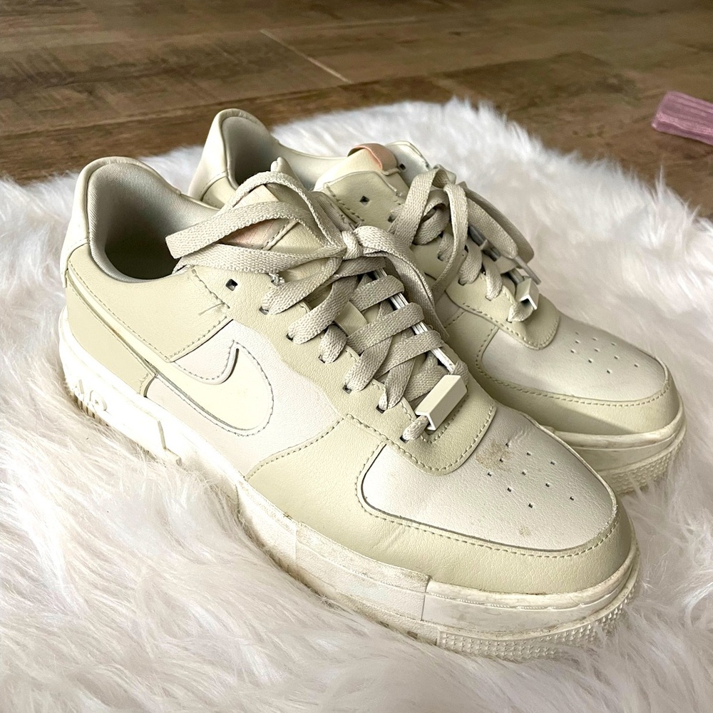 light green nike air forces